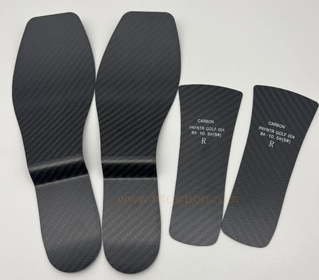 Aanpasbare voetbal schoenen van koolstofvezel 3k Twill Matte koolstofvezelplaat 1,0 mm 0,8 mm