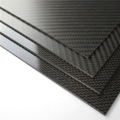 Gelamineerde koolstofvezelplaat 2 mm met CNC-snijwerk voor droneframe