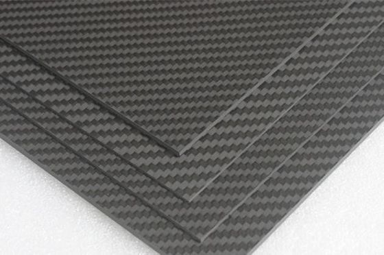200*300 mm Glossy Twill 3K Carbon Fiber Versterkt Samengesteld Plaat voor RC Quadcopter Motors